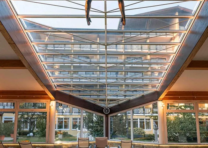 Zink E. K. Hotel