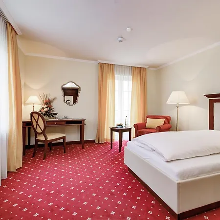 Hotell Zink E. K. 4*